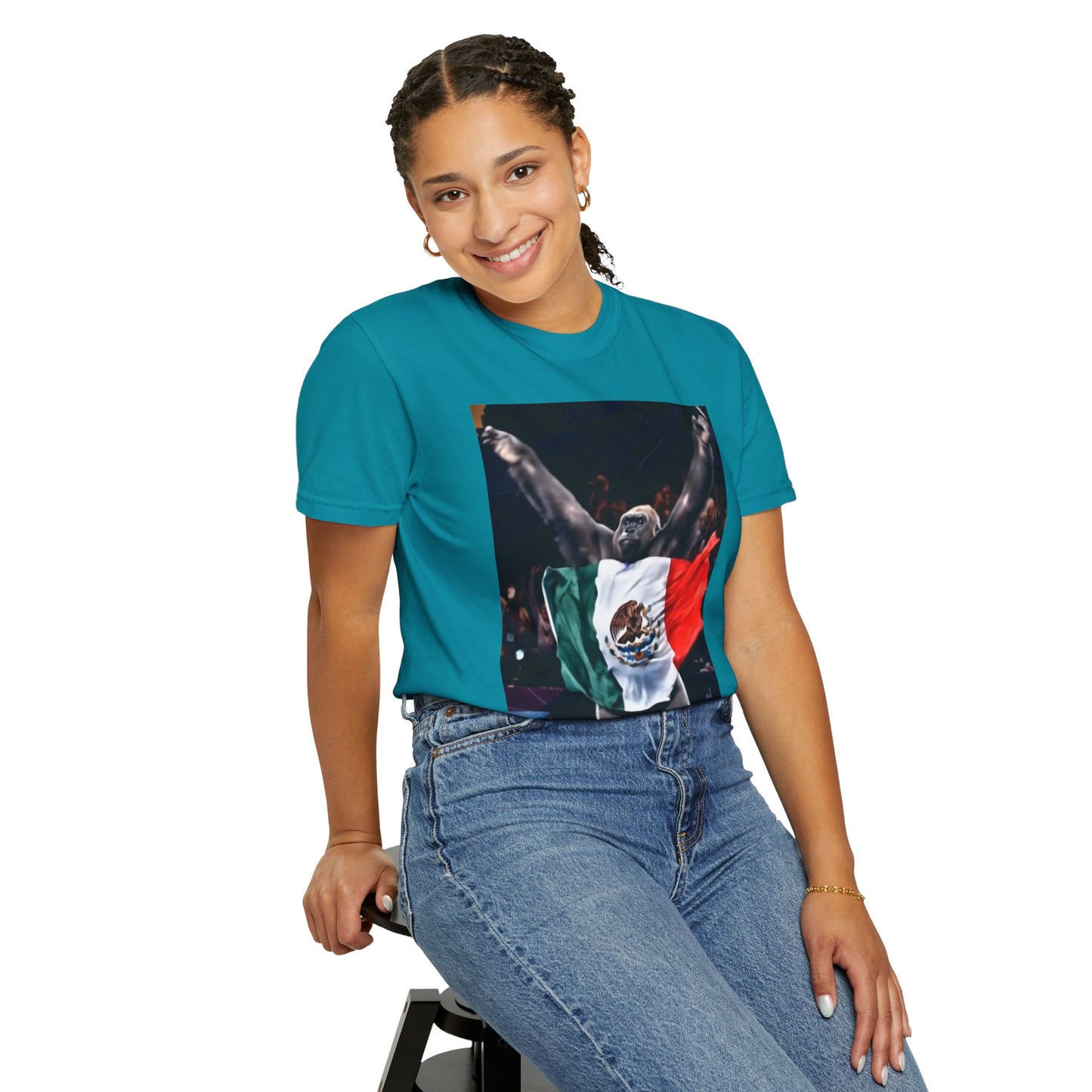 Unisex T-Shirt β Gorilla Wearing the Mexican Flag
