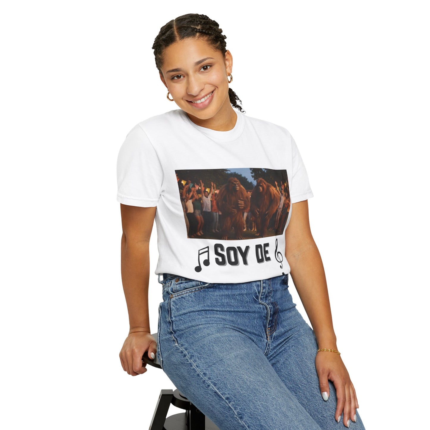 Unisex T-Shirt – “Soy de Veracruz” Dancing Sasquatches with Musical Notes
