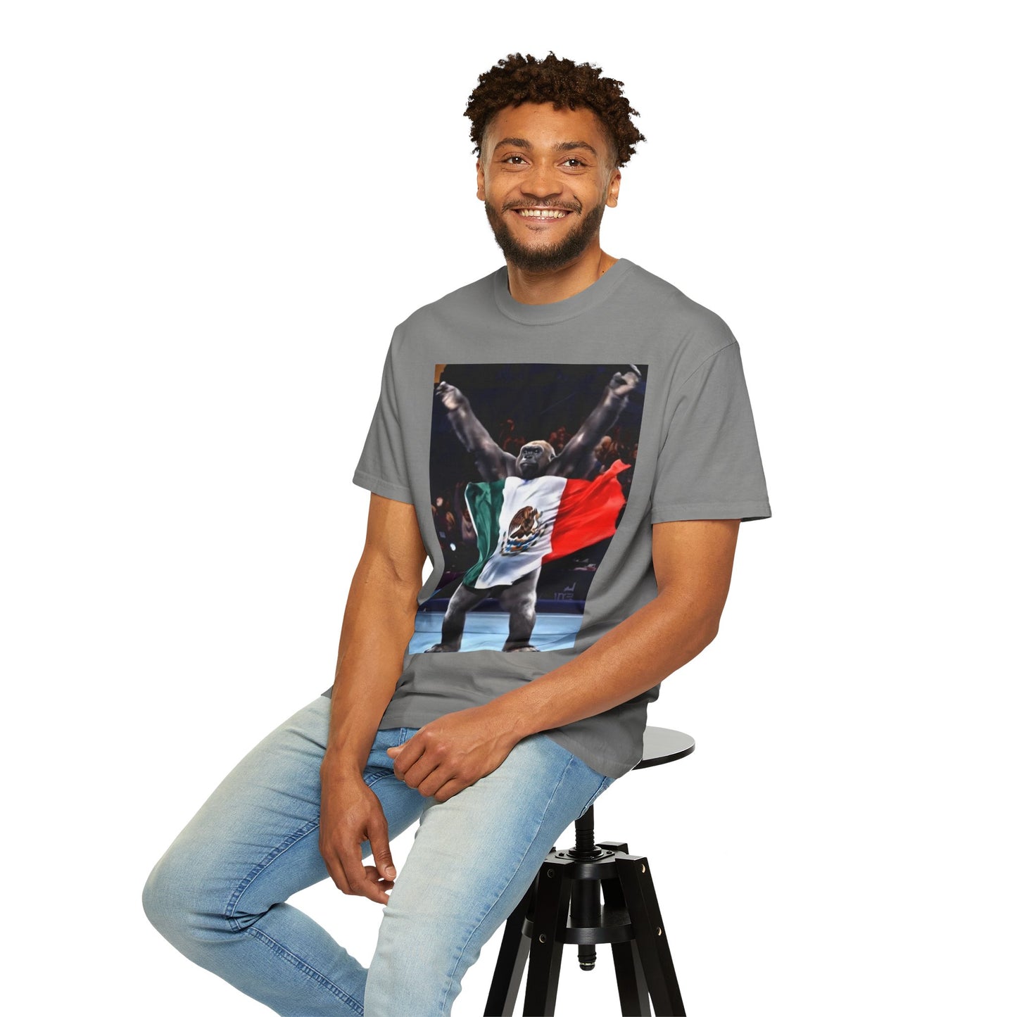 Unisex T-Shirt – Gorilla Wearing the Mexican Flag