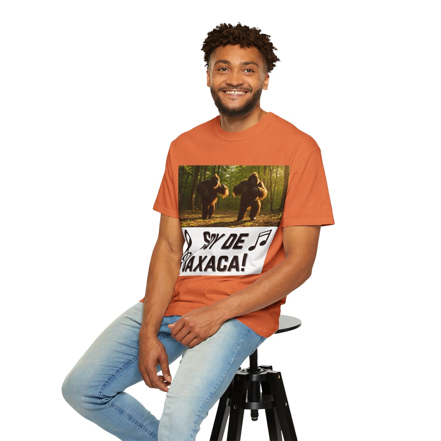 Unisex T-Shirt – “Soy de Oaxaca” Dancing Sasquatches with Musical Notes
