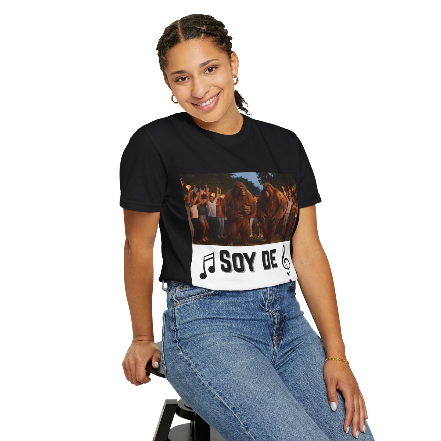 Unisex T-Shirt – “Soy de Veracruz” Dancing Sasquatches with Musical Notes